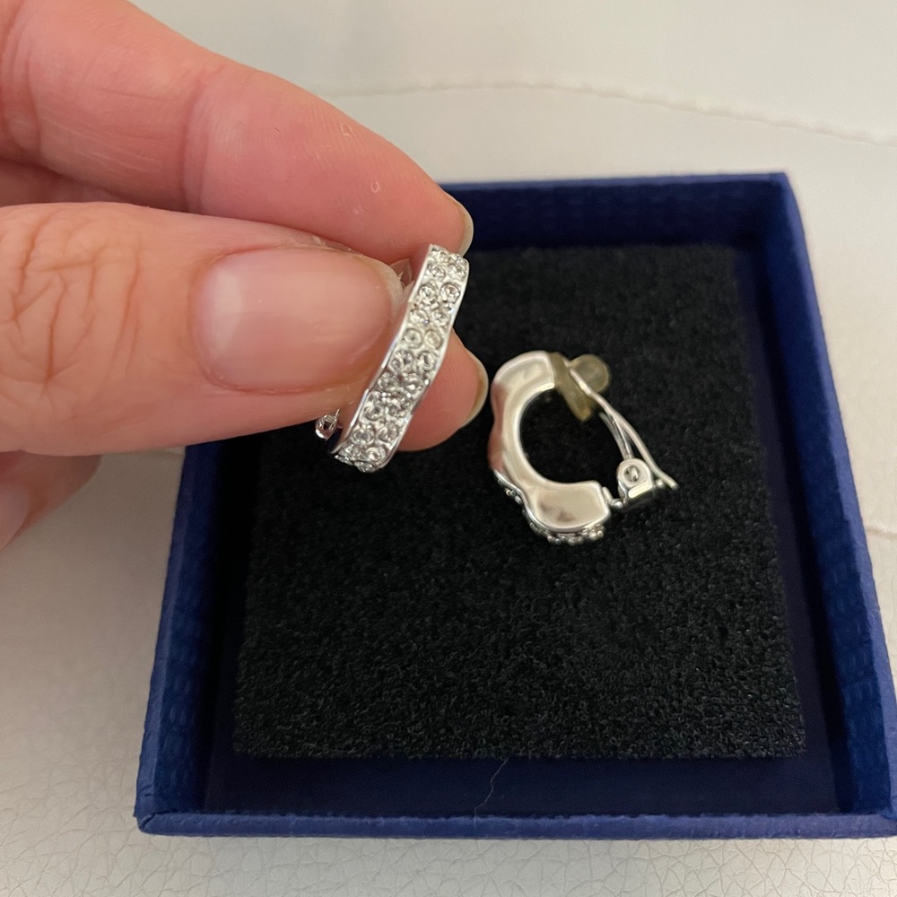 Swarovski earrings set